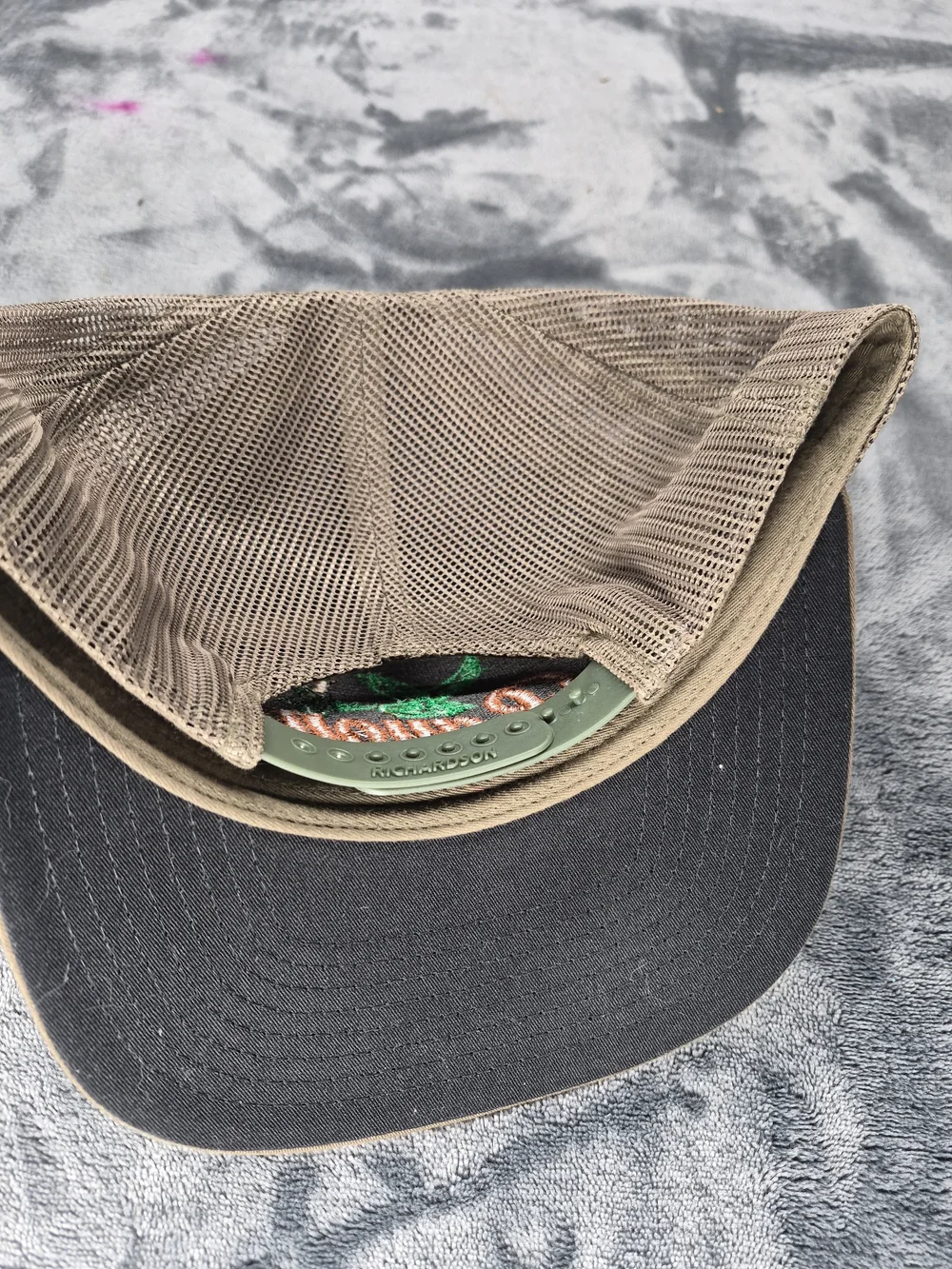 Bayou Dragons Hat Trucker Hat Camo Upper Embroidered  One Size Flat Pre-owned